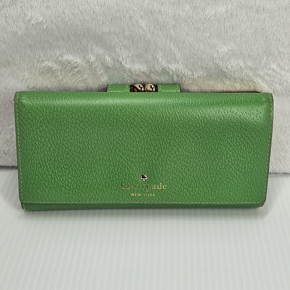 Kate Spade New York Green Leather Long Wallet Snap Closure